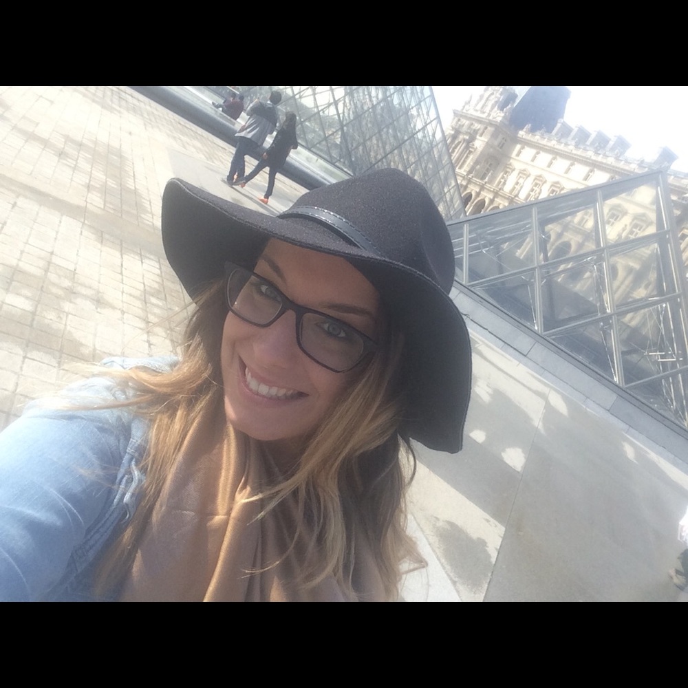 Meet your Posher, Allison